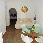 Casa Cueva De La Alhambra *